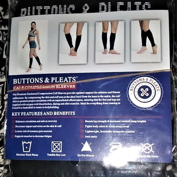 Buttons & Pleats Accessories - Buttons & Pleats Calf Compression Sleeve M/L
